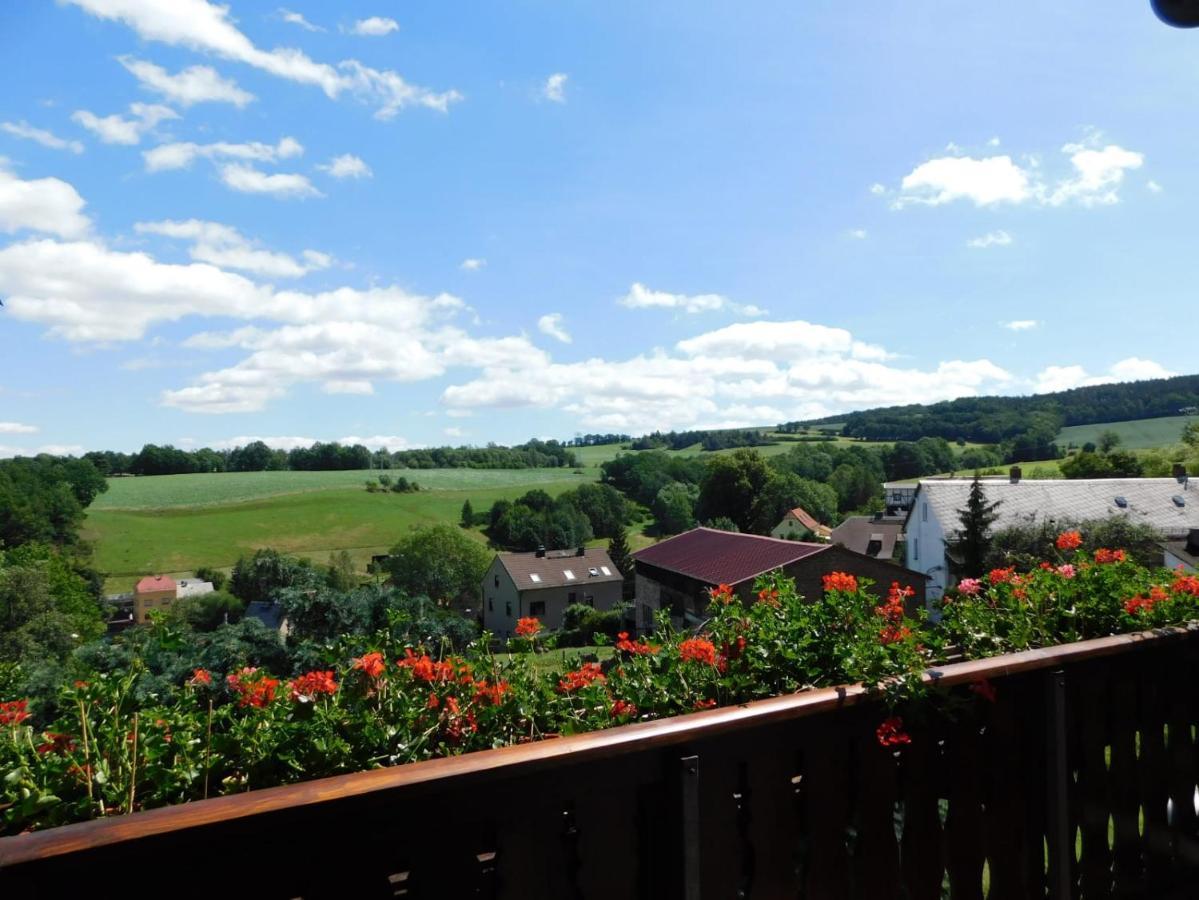 Hotel Pension Und Bauernhof Petzold Greiz Exterior foto