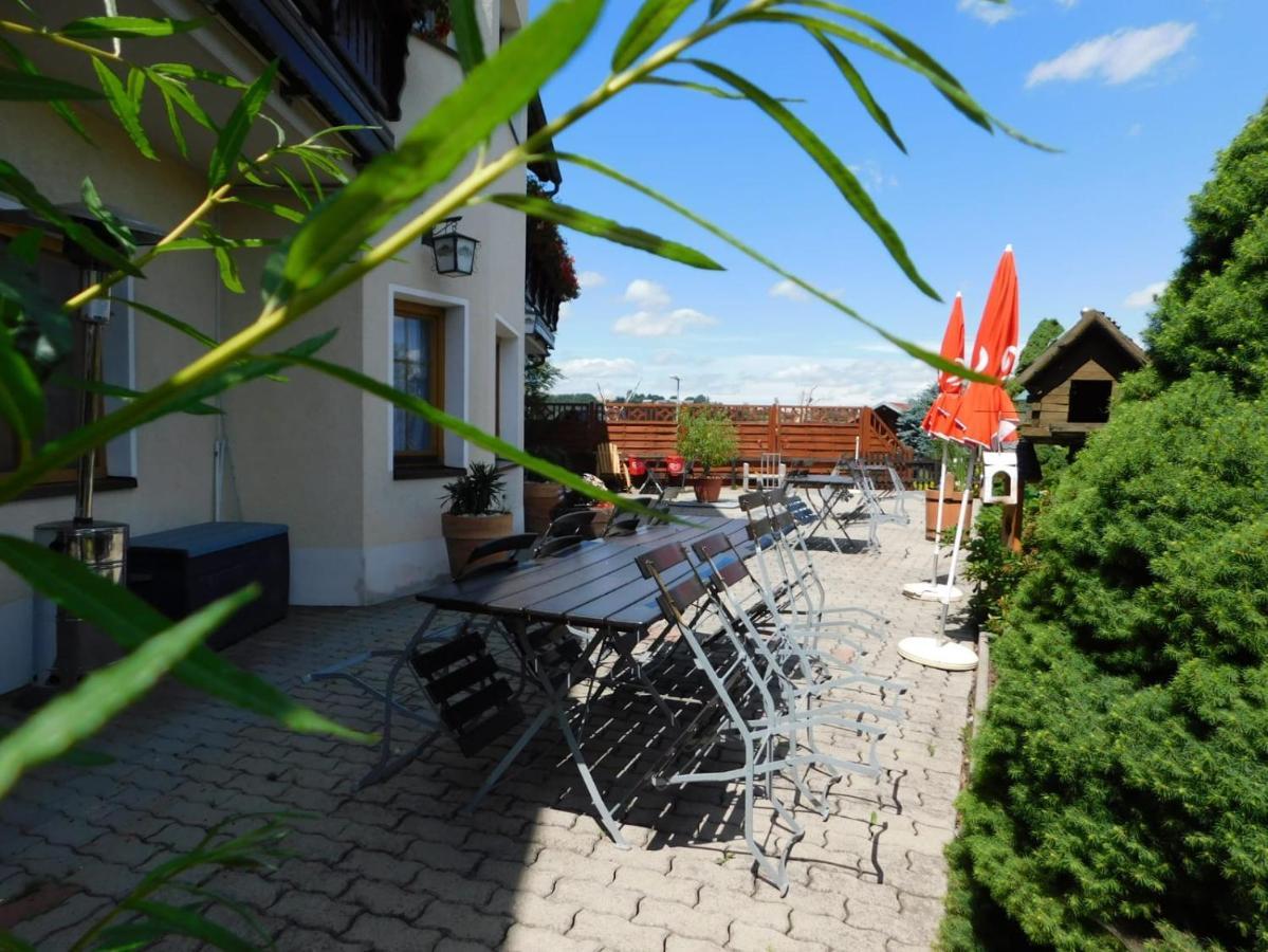 Hotel Pension Und Bauernhof Petzold Greiz Exterior foto