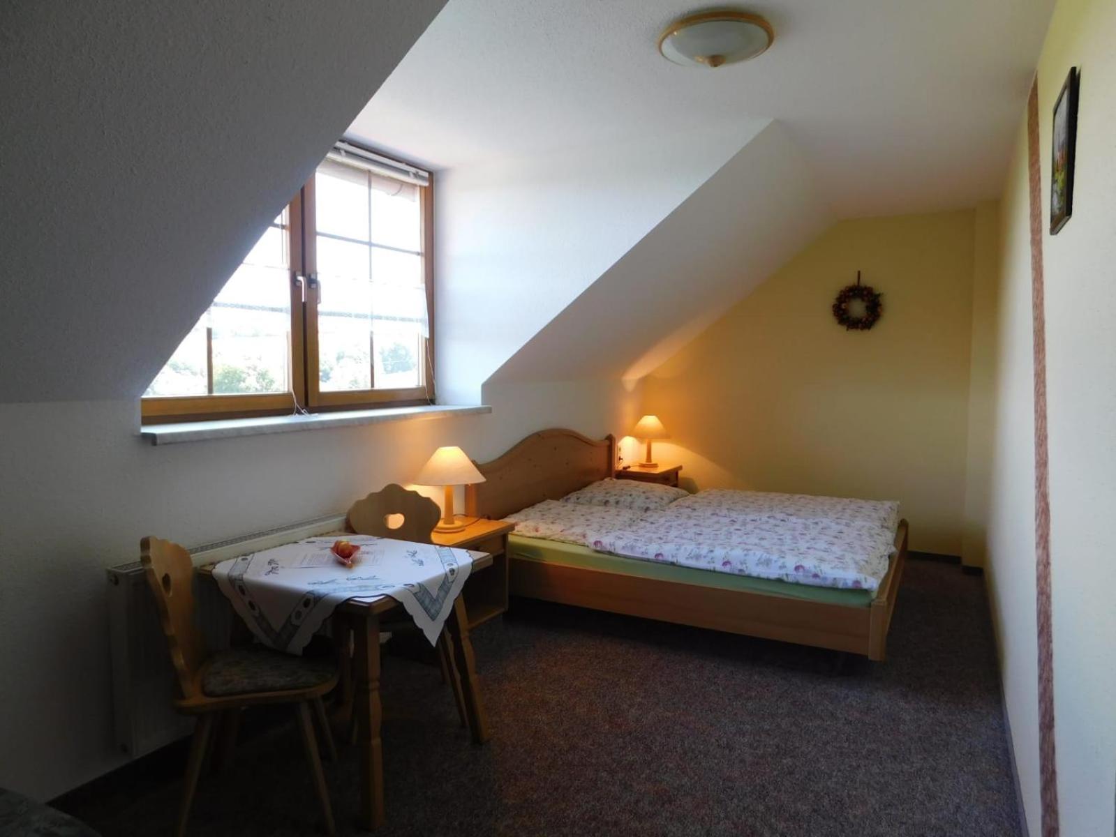 Hotel Pension Und Bauernhof Petzold Greiz Habitación foto